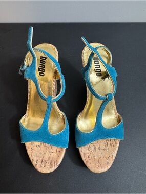 BONGO Teal Suede T‑Strap Cork Heel Sandals